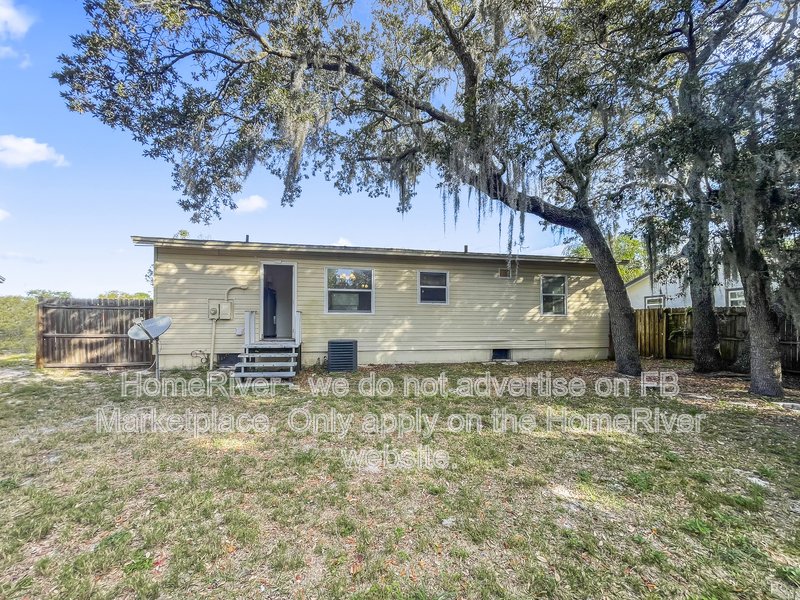 Available Now! Amazing 3 bedroom, 2 bath home! property image
