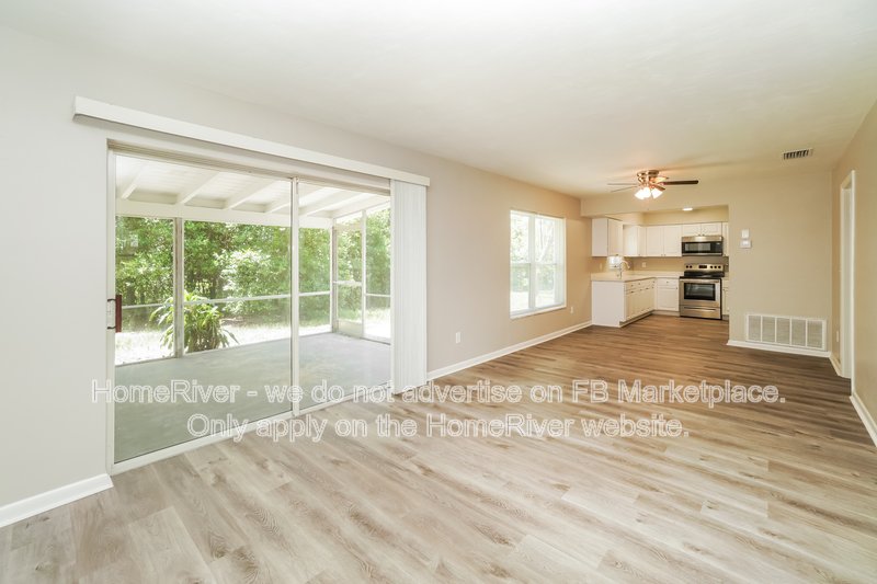 Available Now! Amazing 3 bed 2 bath home! property image