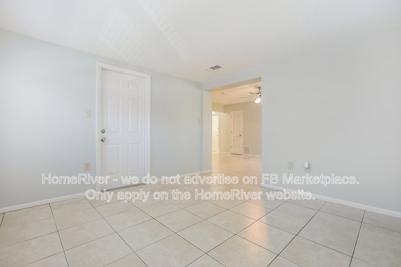 Available Now! 5642 NEW YORK AVE, SARASOTA FL 34231 property image