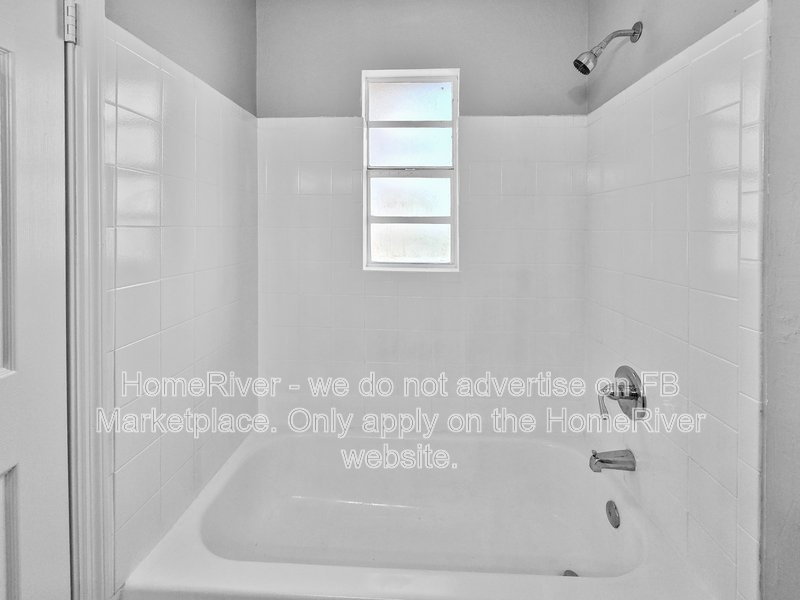 Move In Ready! - 11563 SE 57TH CT, BELLEVIEW FL 34420 property image