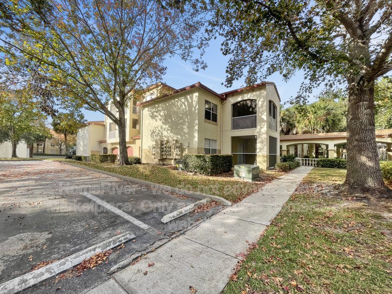 Move In Ready! 823 Camargo Way Unit 204 property image