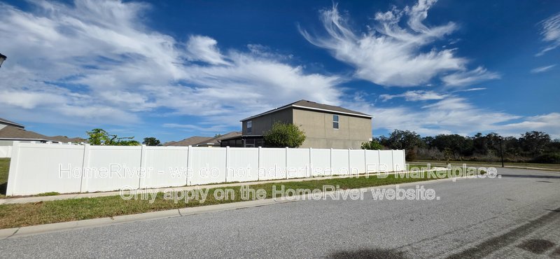 Coming Soon! - 12612 FLATWOOD CREEK DR, GIBSONTON FL 33534 property image