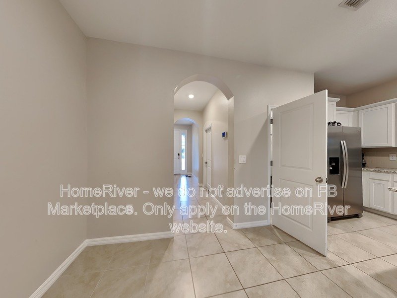 Move In Ready! - 2567 MIDNIGHT PEARL DR SARASOTA FL 34240 property image
