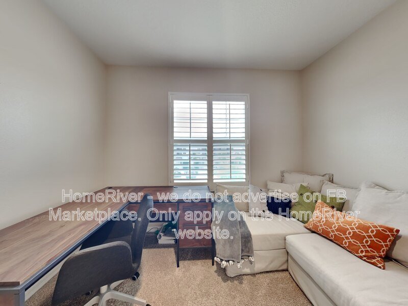 Move In Ready! - 2567 MIDNIGHT PEARL DR SARASOTA FL 34240 property image