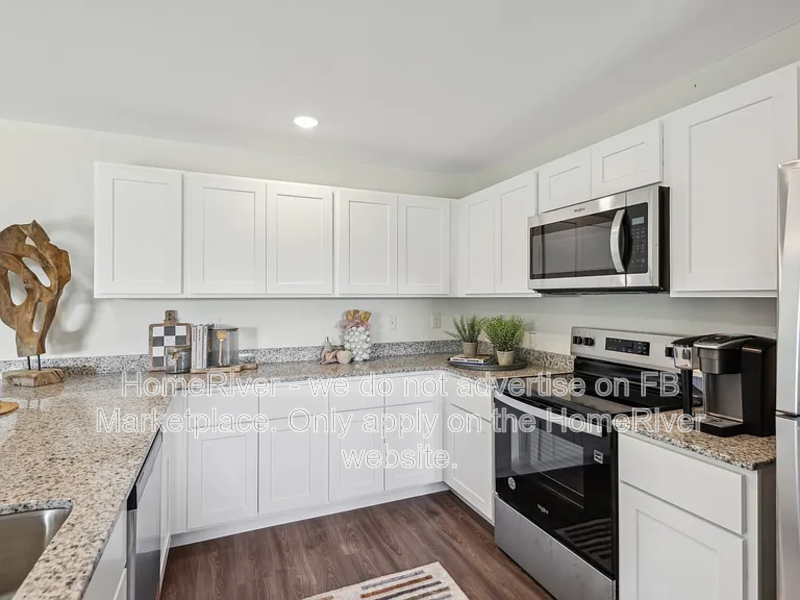 Available Now! Amazing 4 bed 2 bath home! property image