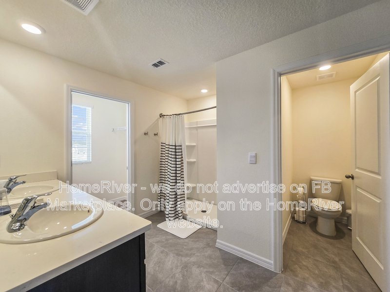Apply Now!!! 13691 SW 69TH TER, property image