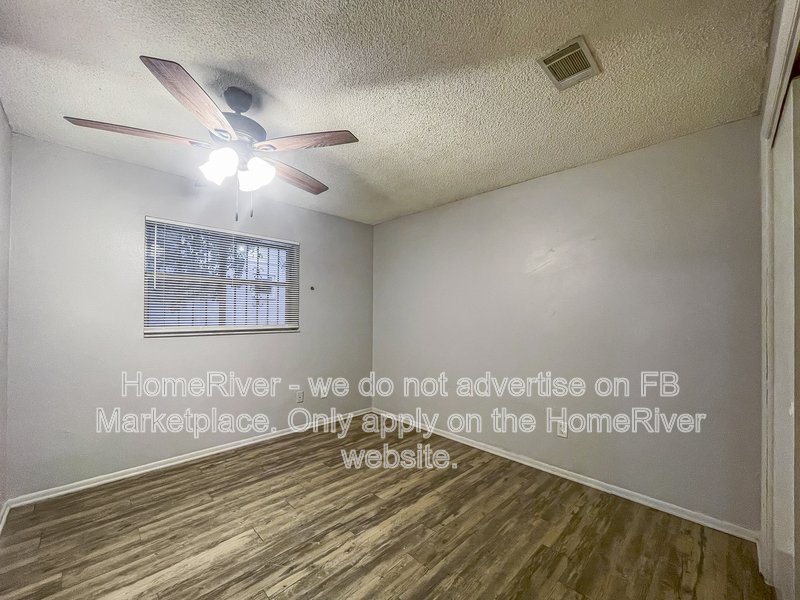 Apply Now!!! 4720 Montauk St property image