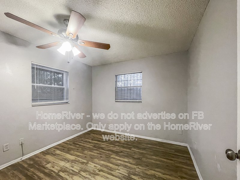 Apply Now!!! 4720 Montauk St property image