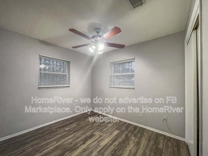 Apply Now!!! 4720 Montauk St property image