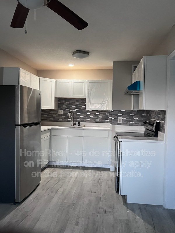 Move In Ready! - 6211 CONISTON TER, NORTH PORT FL 34287 property image