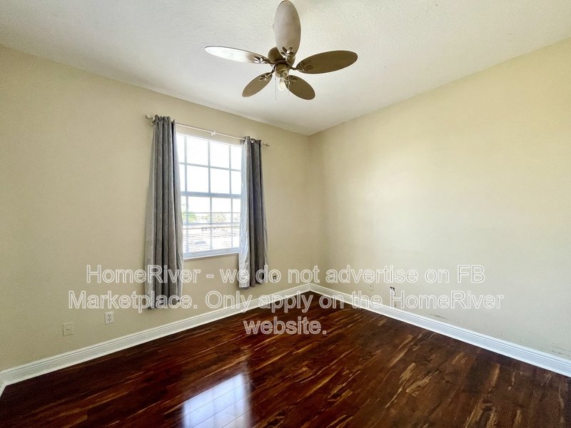 Available Now - 7436 Islander Ln property image