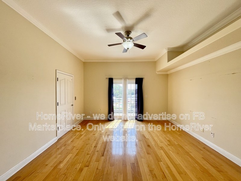 Available Now - 7436 Islander Ln property image