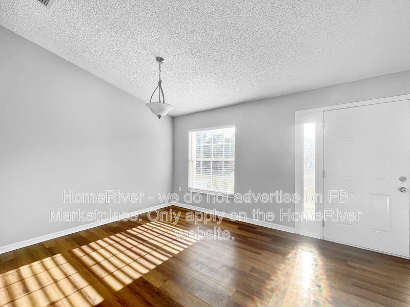 Available Now! Amazing 3 bed 2 bath home! property image