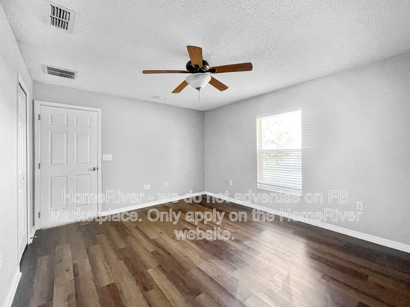 Available Now! Amazing 3 bed 2 bath home! property image