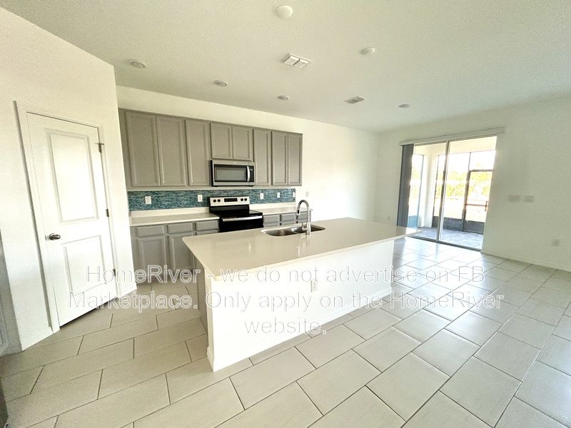 Move In Ready! - 13702 KINSALE ST, RIVERVIEW FL 33579 property image