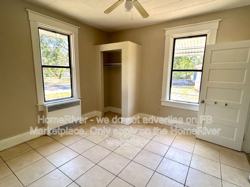 Available Now - 509 27th Ave. S. Saint Petersburg, FL 33705 property image