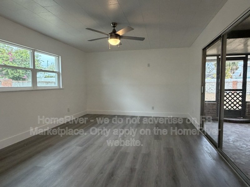 Availale Now - 4926 Shetland Ave, Tampa property image