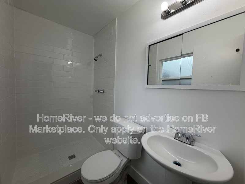 Availale Now - 4926 Shetland Ave, Tampa property image