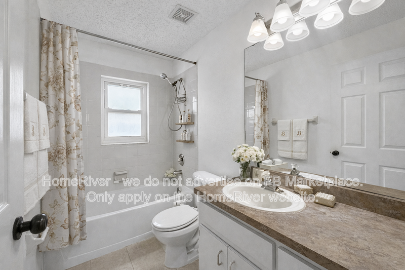 Move-in Ready! 9824 Morris Glen Way property image