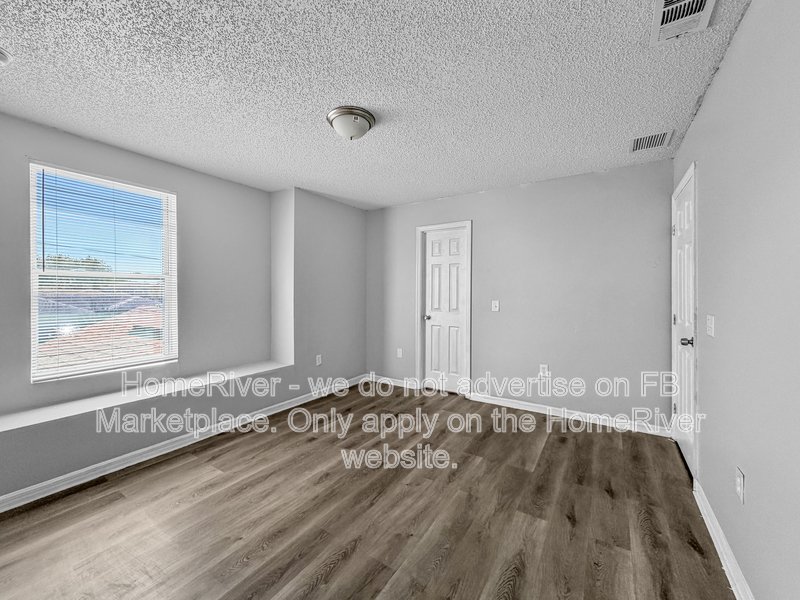 Available Now! Amazing 4 bed 2.5 bath home! property image