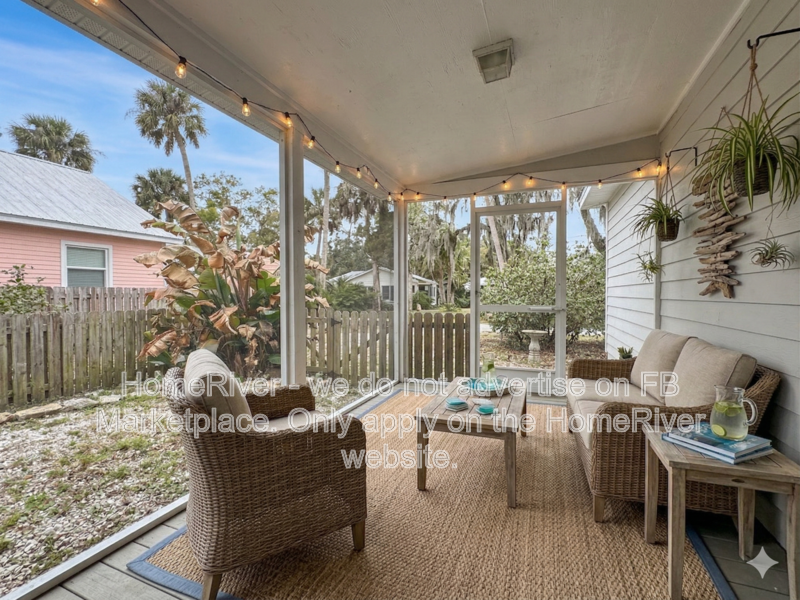 Available Now! Amazing 3 bed 2 bath home! property image