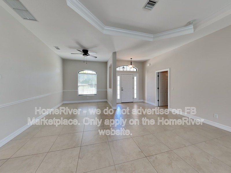 Move In ready! Pool Home property image