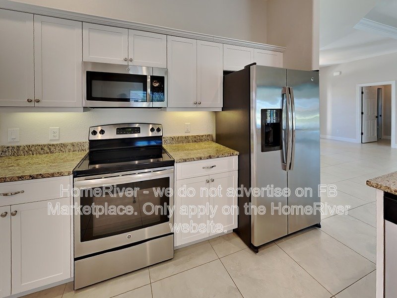 Move In ready! Pool Home property image