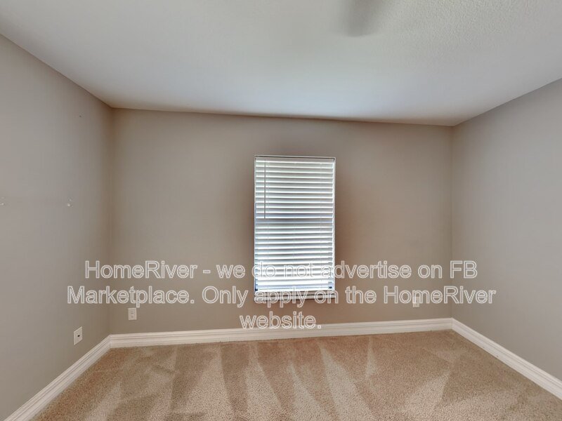 Move In ready! Pool Home property image