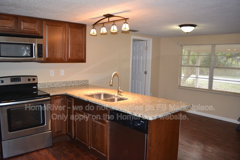 Apply Now!!! 3625 Cochran Street property image