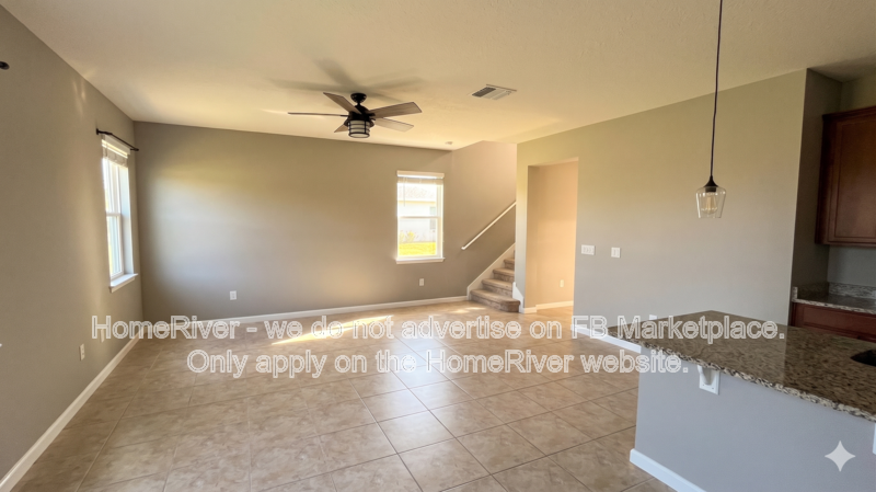 Spacious 3BR + Loft - Screened Lanai - Resort-Style Amenities property image