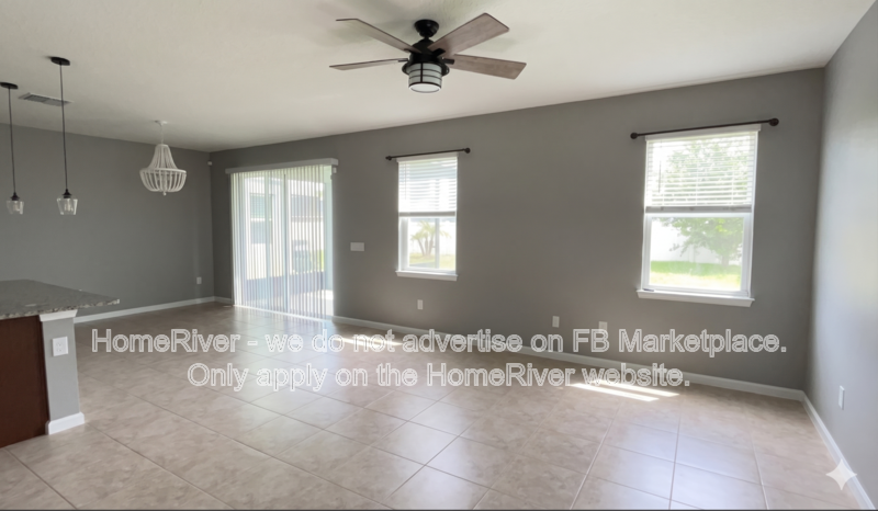 Spacious 3BR + Loft - Screened Lanai - Resort-Style Amenities property image