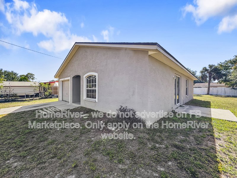 Available Now! Amazing 3 bed 2 bath home! property image