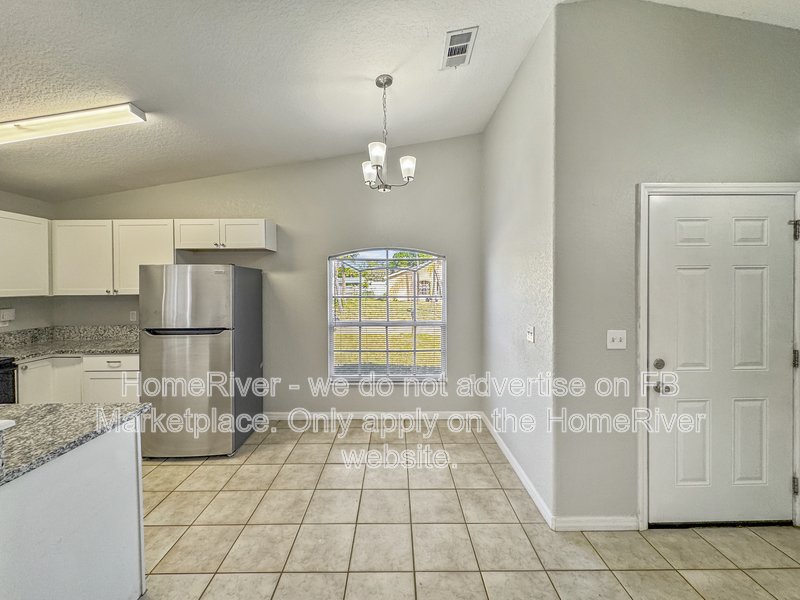 Available Now! Amazing 3 bed 2 bath home! property image