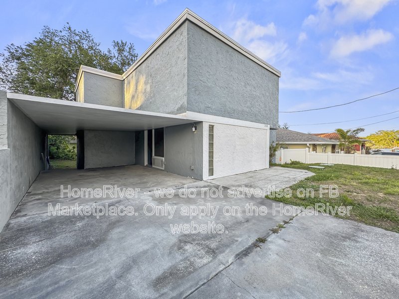 Available Now! Amazing 3 bed 2 bath home! property image