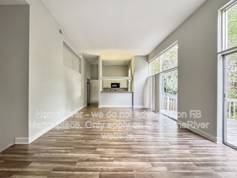 Available Now! Amazing 3 bed 2 bath home! property image