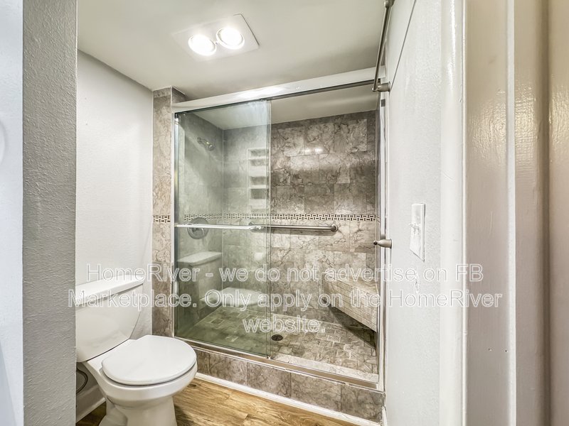 Available Now! Amazing 3 bed 2 bath home! property image