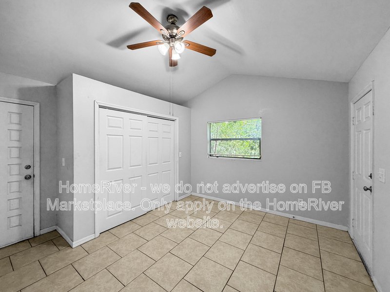 Available Now! Amazing 5 bed 3 bath home! property image