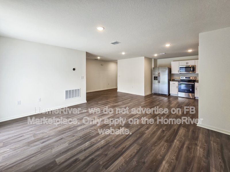 Available Now! Amazing 3 bed 2 bath home! property image