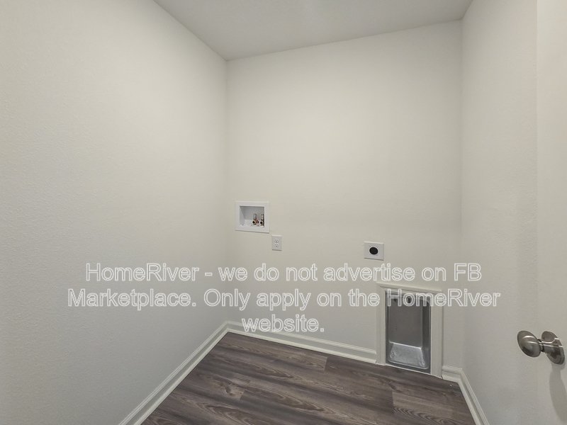 Available Now! Amazing 3 bed 2 bath home! property image