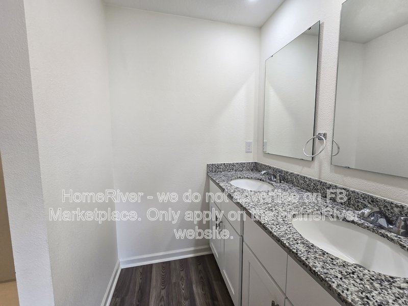 Available Now! Amazing 3 bed 2 bath home! property image