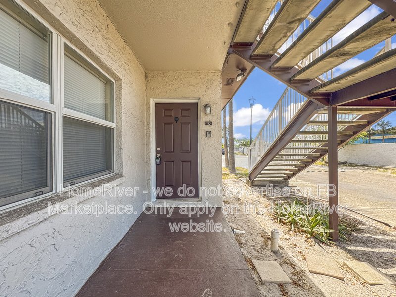 GREAT LOCATION - WATER INCLUDED - SECTION 8 ACCEPTED property image