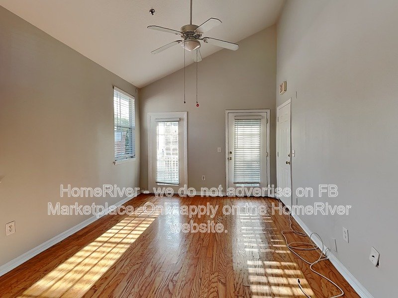 Move in Ready! 1510 N 17th Street Unit 4D property image