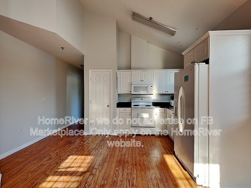 Move in Ready! 1510 N 17th Street Unit 4D property image