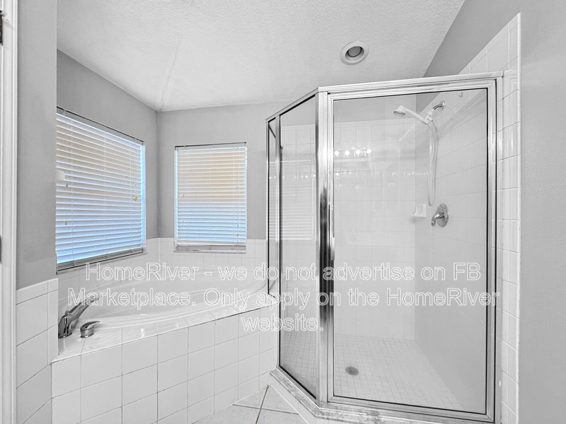 Spacious 4BR Home - Nearly 2,000 Sq Ft in Hampton Hills property image