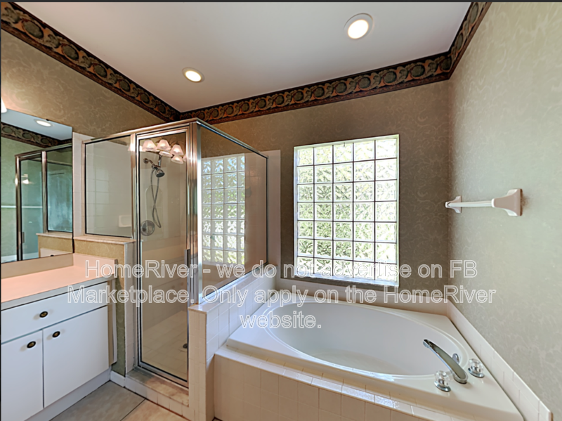 Spacious 3BR Pool Home - Pet Friendly -  Fishhawk Living property image