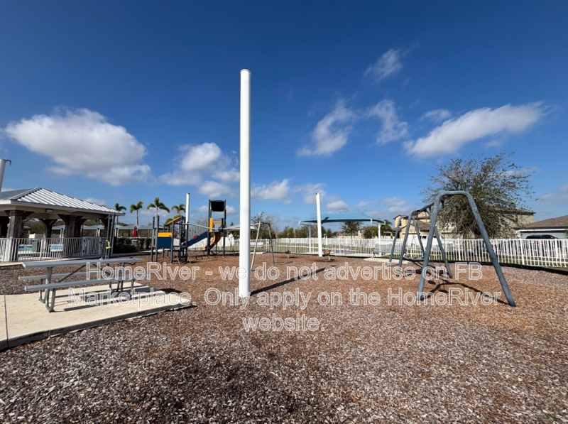 4BR Home with Loft &amp;amp; Fenced Yard - Resort Amenities! property image