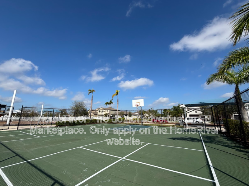 4BR Home with Loft &amp;amp; Fenced Yard - Resort Amenities! property image