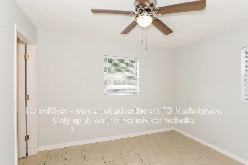 Adorable 3 bd 2 bath Single Family Home property image