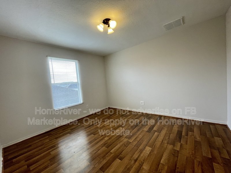 Updated 5 bedroom home with fenced yard and community pool property image