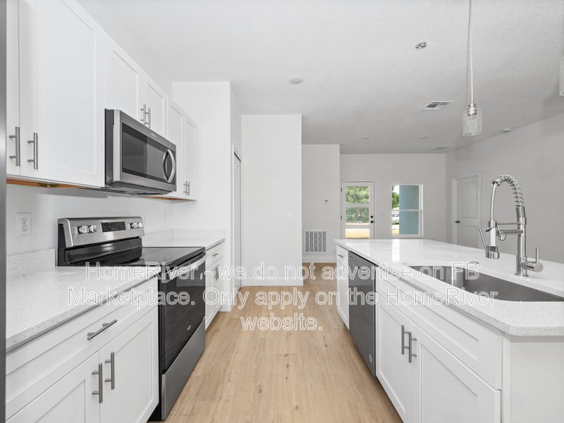 7883 SW 138th Street Rd property image